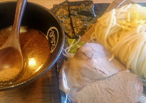 「濃厚魚介 すするつけめん」@麺や すする 水道橋店の写真