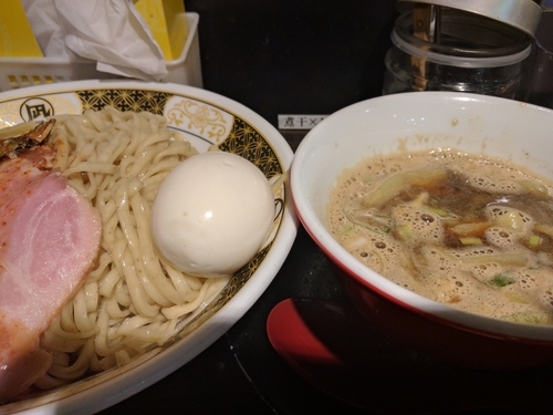 「煮干つけめん（中盛）　味玉」@すごい煮干ラーメン凪 渋谷東口店の写真