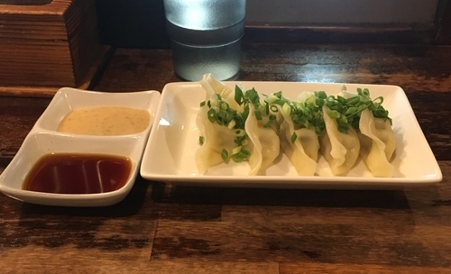 「プリプリ茹で餃子」@麺処まるわの写真