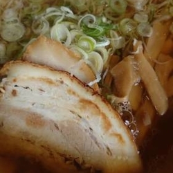 醤油らぁ麺