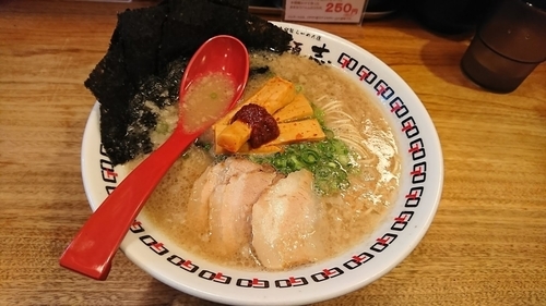 「ラーメン」@久留米らーめん道 麺志の写真