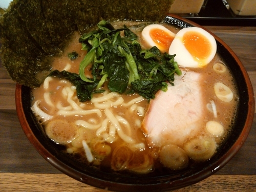 「のり玉ラーメン」@神田ラーメン わいず 神田本店の写真