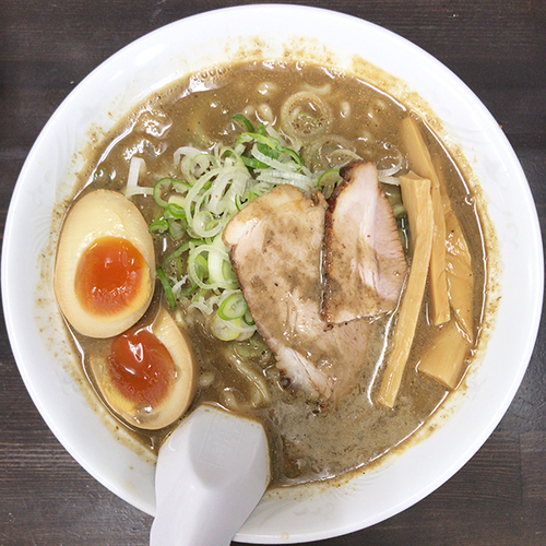 「ごくえぎ（中）＋半熟味玉」@長尾中華そば 青森駅前店の写真