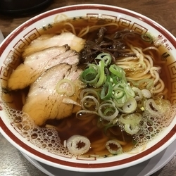 中華そば　680円