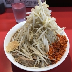 ラーメン 730円　豚一枚　90円
