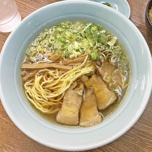 「ラーメン￥６５０」@名代らーめん 航海屋 新宿店の写真