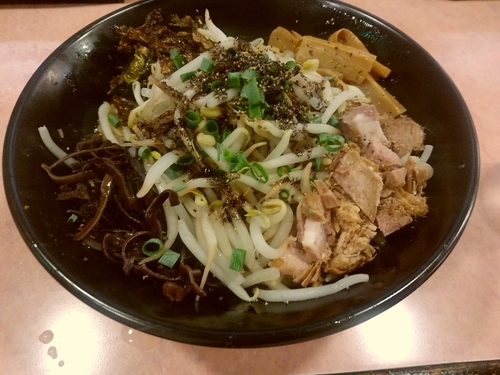 「まぜそば(中盛・250g)780円」@特級豚骨 中華そば湊生の写真