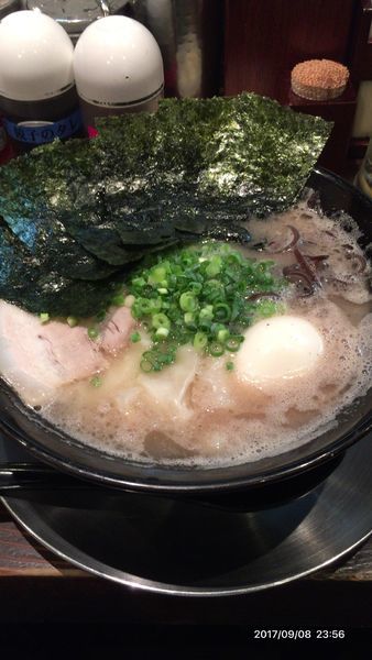 「特製ラーメン」@博多一双 中洲店の写真