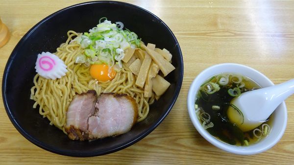 「一平ソバ大（770円）＋生卵（60円）＋スープ（60円）」@油ソバ専門店 一平ソバの写真