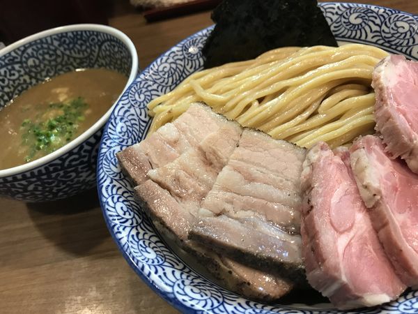 「チャーシュー極濃煮干つけ麺 1,030円 大盛 100円 海苔」@煮干しつけ麺 宮元の写真