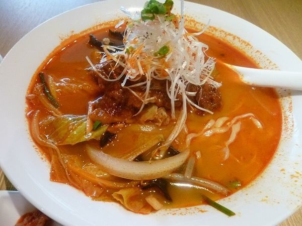 「YUMA辛辛タンメン」@炭火焼と麺のダイニング YUMA 新橋本店の写真