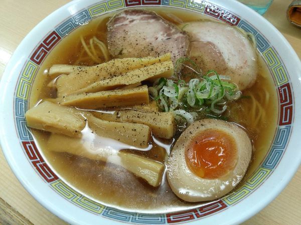 「煮干しらーめん(薄口しょうゆ)」@煮干鰮らーめん 圓の写真