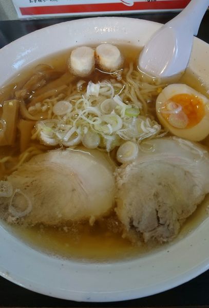 「醤油らーめん 大盛」@めんや仁の写真