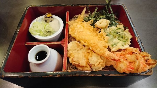 「箱天　１１００円」@三好屋の写真