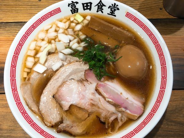 「特製煮干しそば 1080円」@松戸中華そば 富田食堂の写真