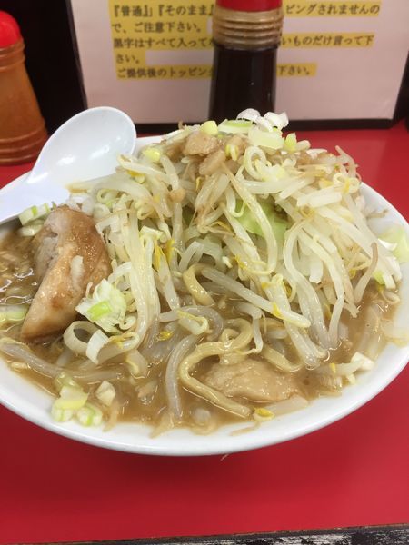 「ラーメン(野菜、ニンニク、アブラ、ネギ）」@ラーメン一心の写真