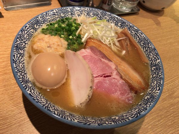 「特製濃厚魚介らーめん」@麺屋 一燈の写真