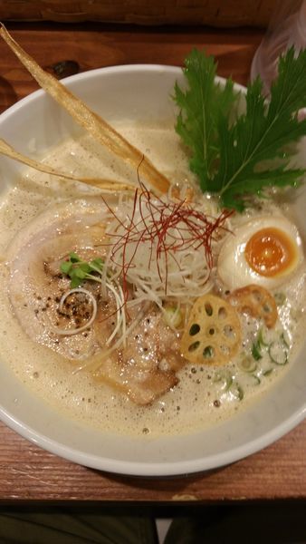 「豚だしらぁ麺」@ふじ門製麺の写真