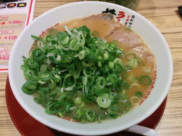 「らーめん　650円」@ラーメン横綱 柏店の写真