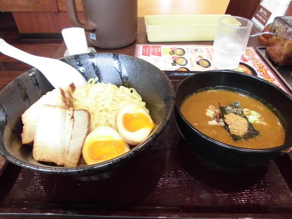 「チャーシュー煮玉子濃厚カレーつけ麺+3辛」@CoCo壱番屋 松山東石井店の写真