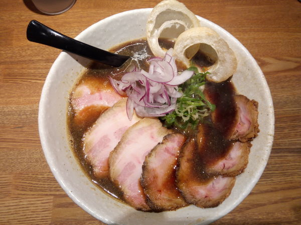 「煮干しブラックチャーシュー」@らーめん専門 和心 武庫之荘店の写真