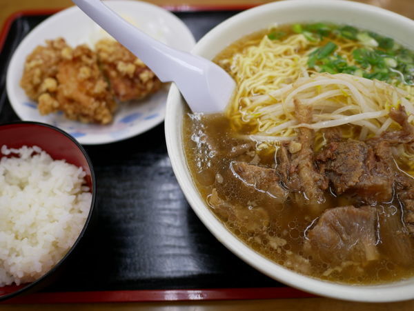 「からあげセット スジラーメン 大盛＋麺硬め」@ラーメン いのよしの写真