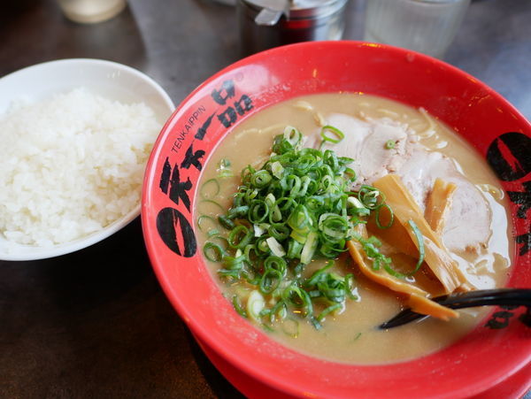 「Aセット 麺硬め」@天下一品 高田馬場店の写真