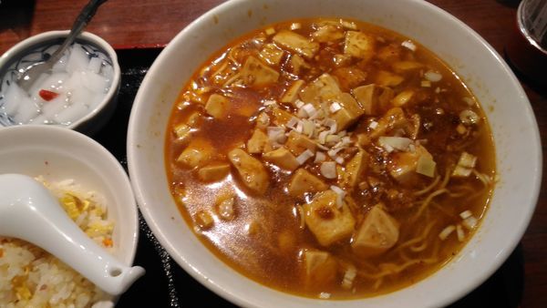 「麻婆麺セット（750円）」@中国料理 髙華楼の写真