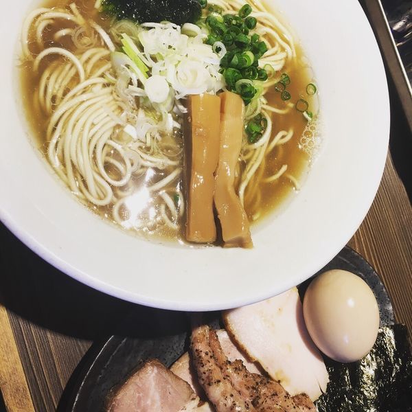 「伊勢海老塩ラーメン +特製」@つけ麺 一燈の写真