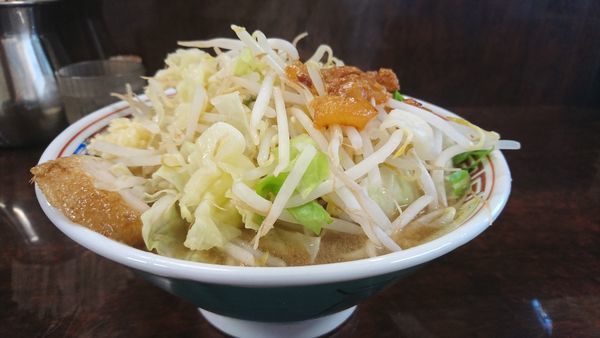 「ミニラーメン カタメヤサイアブラオオメニンニク少し」@ラーメン二郎 めじろ台店の写真