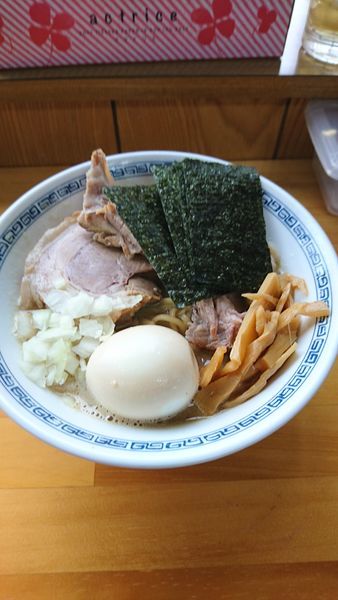 「特製中華そば」@麺処TANAKAの写真