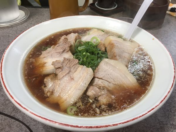 「デラックス大盛り麺固め」@元祖 第一旭 桂店の写真
