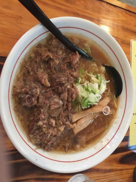 「牛骨正油+牛すじ増し」@シマシマトムの写真