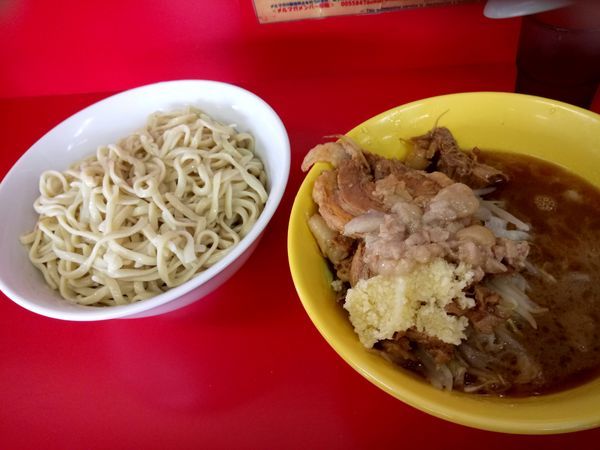 「つけ麺/胡麻(小麺少なめ)700円+現金100円」@ラーメン二郎 茨城守谷店の写真
