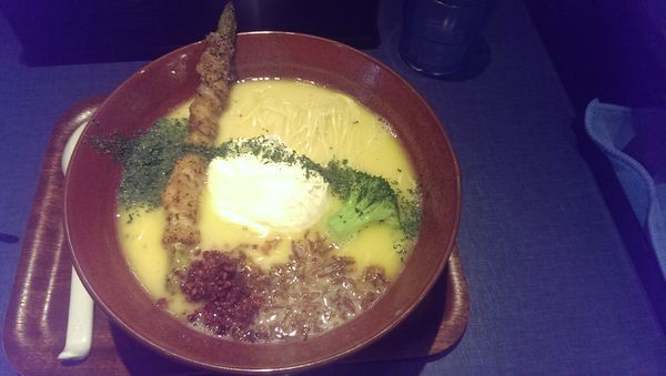 「鶏白湯そば、大盛」@麺巧 潮の写真