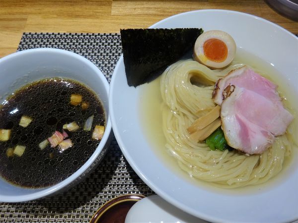 「鯛昆布水つけ麺（醤油）＋ もち豚の炒飯 ＋ クレームブリュレ」@生粋 花のれんの写真