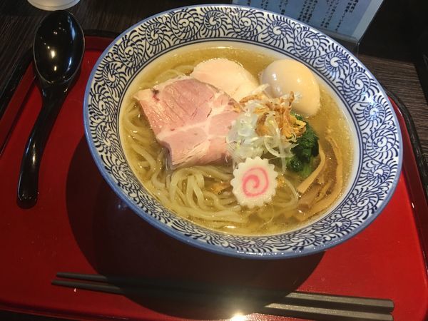 「冷やし煮干しそば味玉 770円 冷やし和え玉 200円他」@鶏そば なんきち 東京店の写真