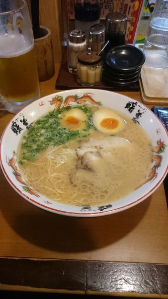 「半熟煮たまごラーメン」@暖暮 太宰府駅前店の写真
