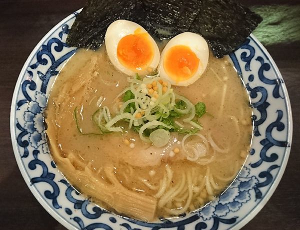 「東京駅塩らー麺」@東京駅 斑鳩の写真