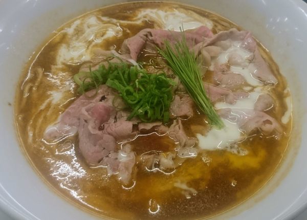 「葡萄牛のハヤシそば」@Ramen ドゥエ Edo Japanの写真