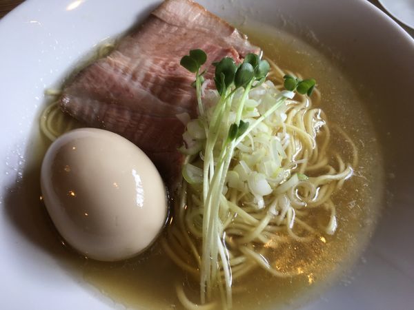 「【限定】 しじみと煮干しと鶏の塩そば」@中華蕎麦 はざまの写真