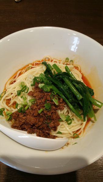 「成都式汁なし担々麺」@六坊担担面の写真