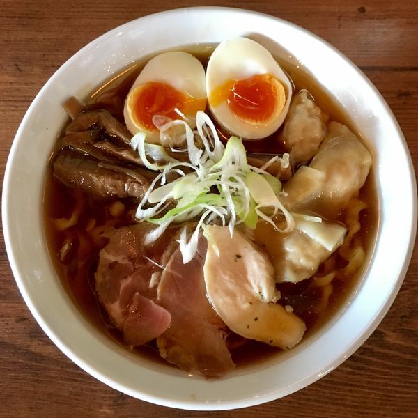 「特製醤油煮干らぁ麺 (1,000円)」@麺's HOUSE 繋の写真