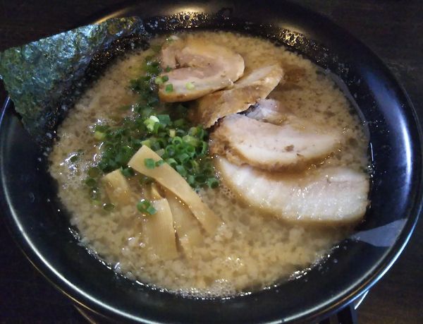 「豚骨チャーシュー麺 970円」@らーめんDINING すどらぁの写真