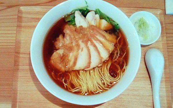 「藤枝一黒シャモ醤油ラーメン」@ラーメン ル・デッサンの写真