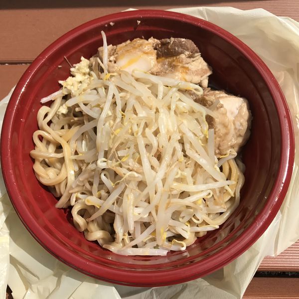 「究極のまぜそば 普通盛り（￥700）」@おどるめんAKIRAの写真