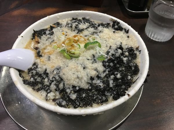 「小盛りラーメン 岩海苔 鬼」@らーめん潤 蒲田店の写真