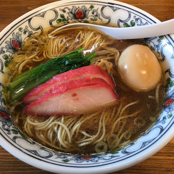 「貝そば味玉濃口醤油味」@まるえ食堂の写真