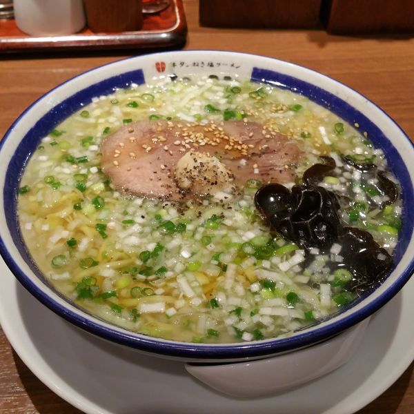 「ラーメン(牛タンねぎ塩ラーメン)」@仙台牛タンねぎ塩ラーメン 㐂蔵の写真