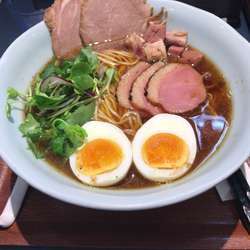 にほんいち醤油そば 大盛り